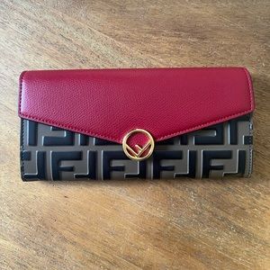 Authentic ‼️‼️ Fendi Continental Red Leather Wallet
